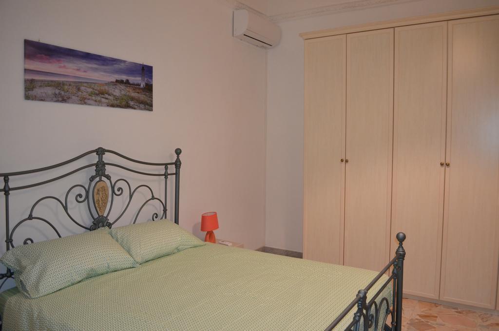 Il Sole Azzurro Ct Apartment คาตาเนีย ภายนอก รูปภาพ