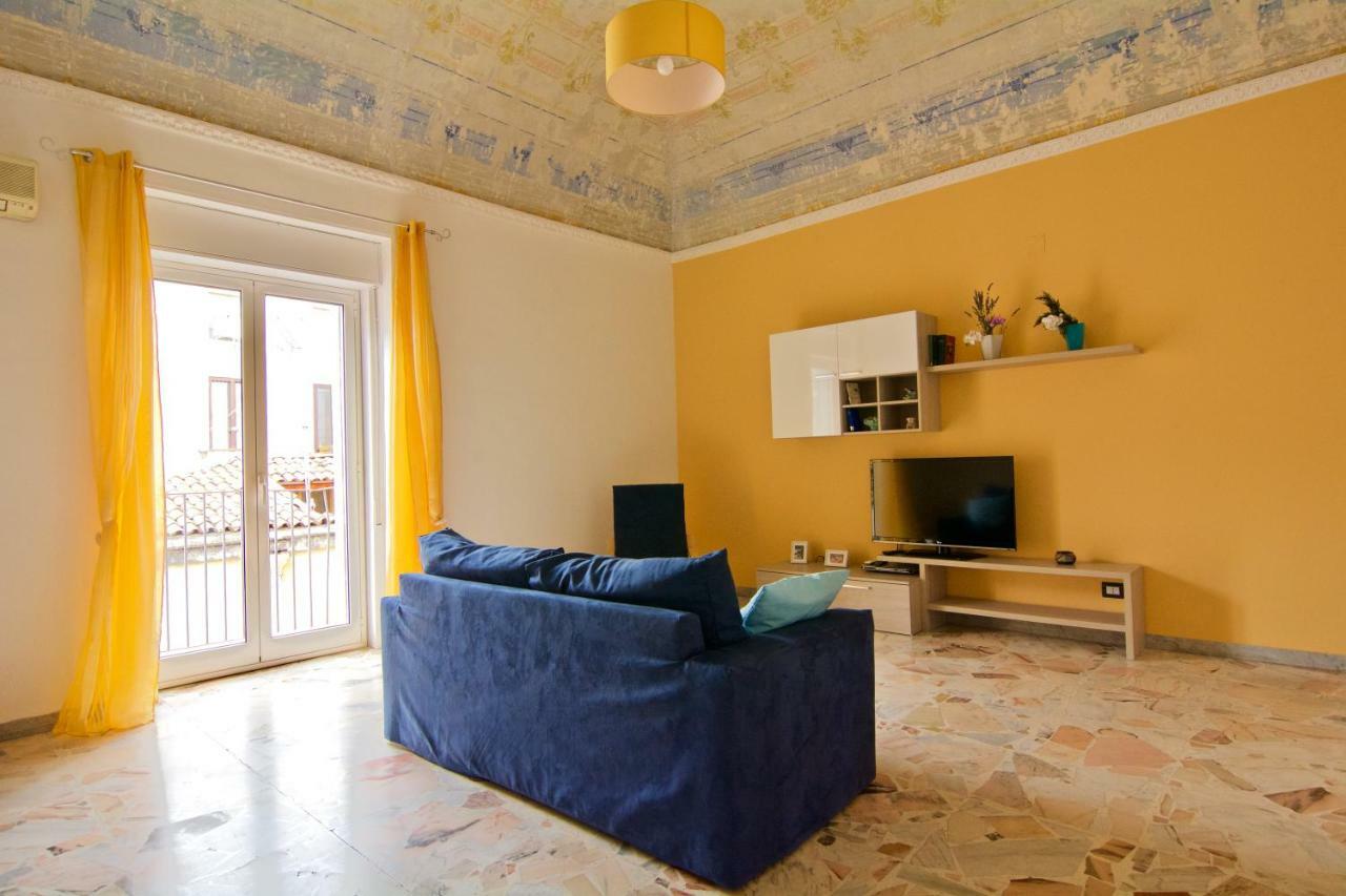 Il Sole Azzurro Ct Apartment คาตาเนีย ภายนอก รูปภาพ